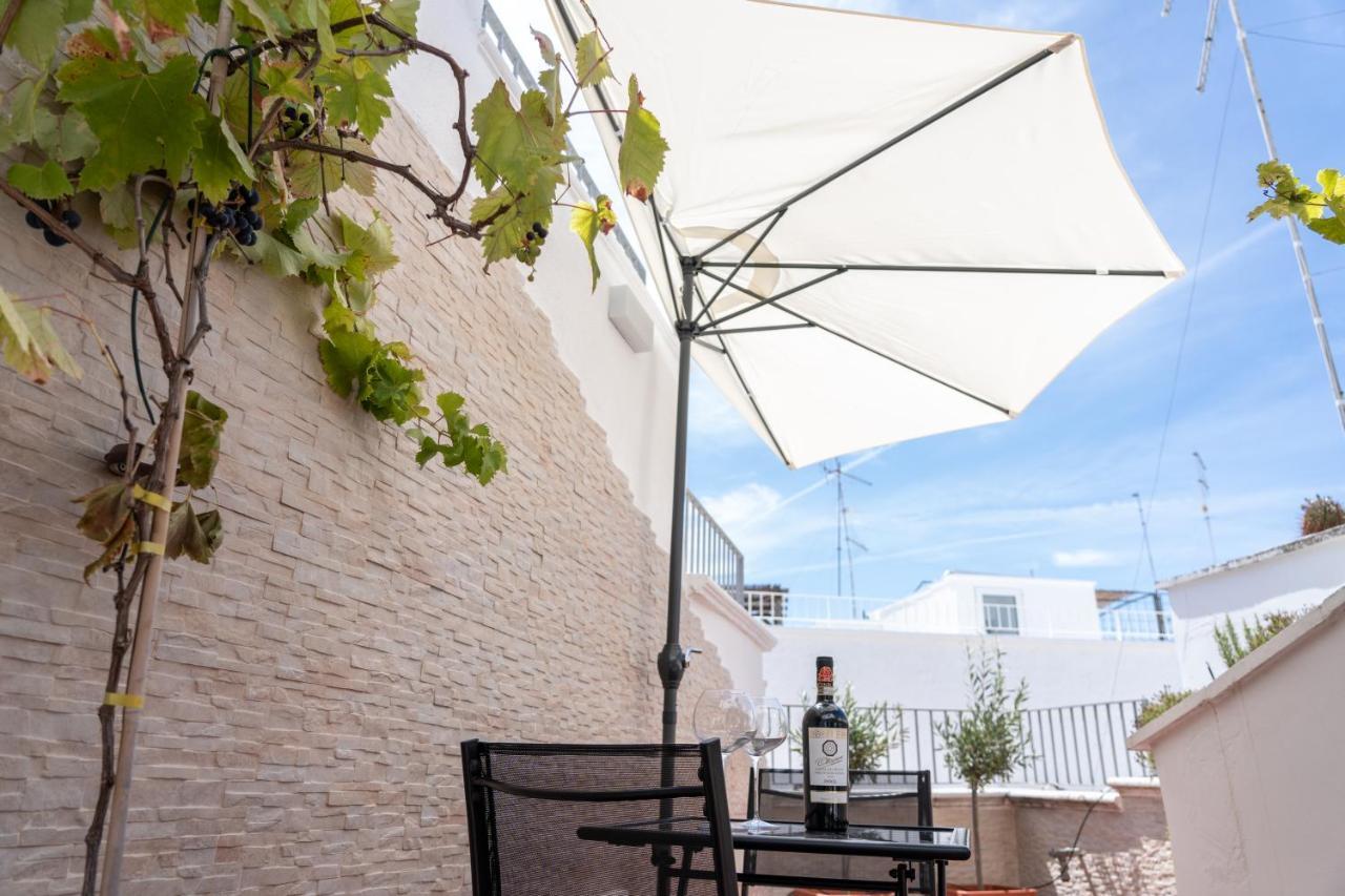 Wineart House, Terracielo Indipendente Nel Centro Di Monopoli